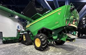 John Deere S7 - Estes Concaves XPR3