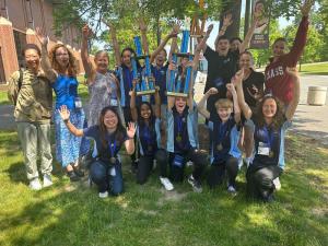 Students with awards from IC 2023