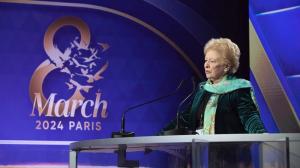 Baroness O’Loan , in her speech praising the determination of Iranian women in their fight against oppression under this regime. She began by acknowledging the profound impact of Mrs. Rajavi’s leadership, and her role as a beacon of courage for young Iranian girls .