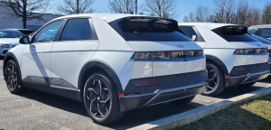 Fast Forward EV plays a vital role in assisting government organizations to overcome obstacles in the electrification of their vehicle fleets like San Antonio.  Beyond vehicle procurements, these services include vehicle upfitting, EV charging station sol