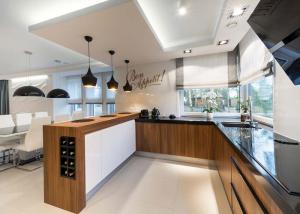 San Diego tile installation