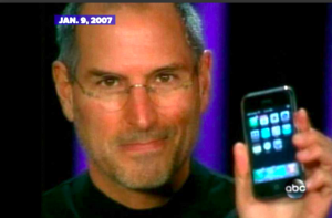 Steve Jobs with first iPhone January 2007