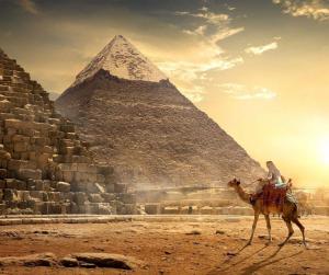 The story unfolds in the shadow of the Great Pyramids
