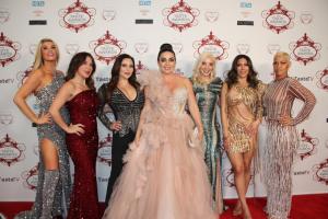 The Divas from the hit TV shows ‘Dining Divas’ & ‘Destination Divas’ win a Taste Award in Beverly Hills