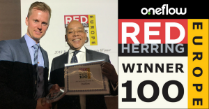 Anders Hamnes, CEO and Founder of Oneflow receiving the award from Alex Vieux, CEO of Red Herring in Amsterdam.