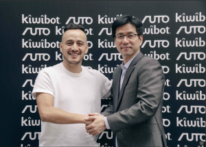 Kiwibot's CEO and AUTO's CEO