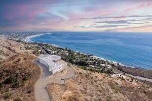 Encinal Canyon Bluff, Pacific Coast Highway, Malibu, California