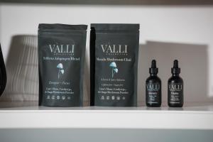 VÀLLI's line of tinctures and powders are infused with the medicinal benefits of mushrooms.