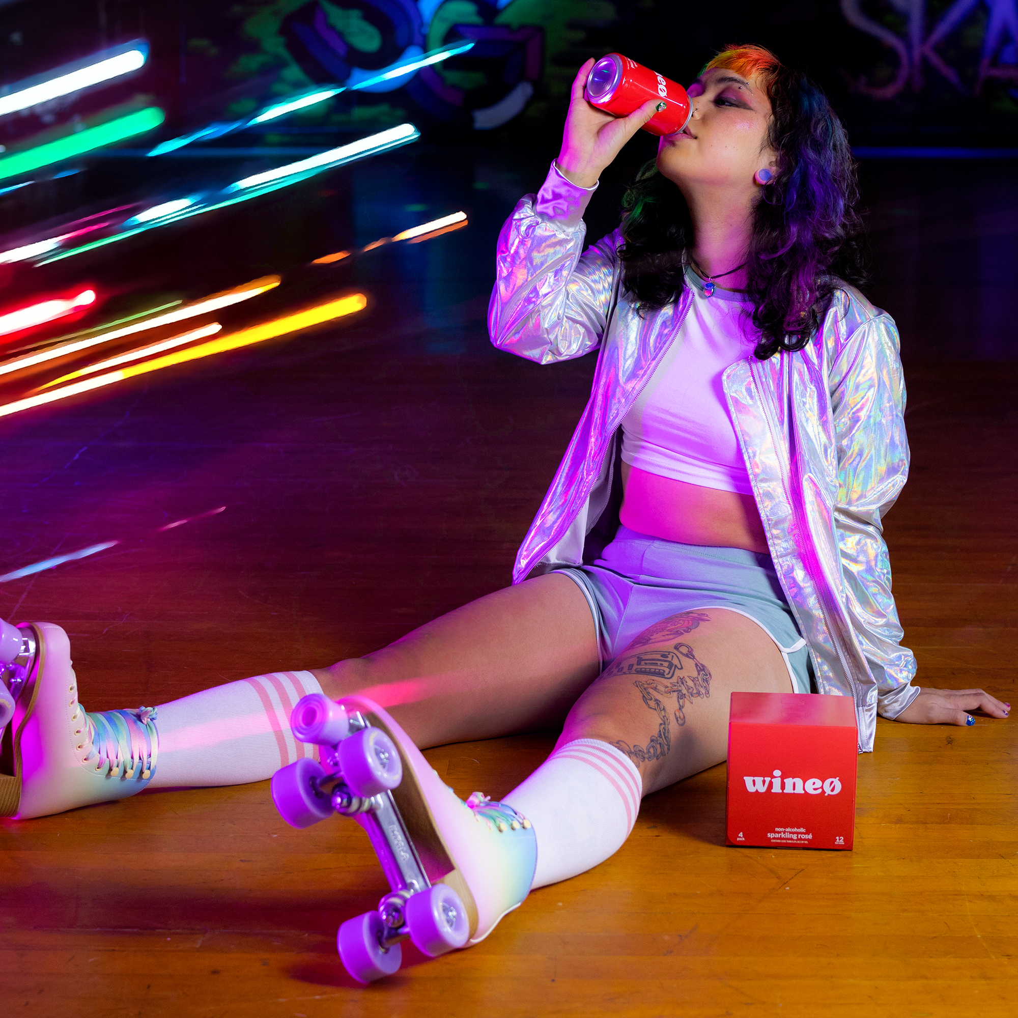 Wine0 Non-Alcoholic Sparkling Rosé Roller Skates