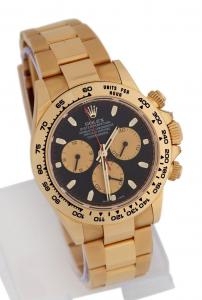2021 Rolex Oyster Perpetual Cosmograph Daytona 'Paul Newman' 38mm watch in 18k yellow gold with a Swiss-made perpetual movement and three subsidiary dials (est. $45,000-$75,000).