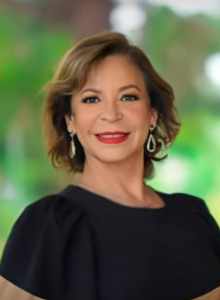 Monica Robles selected as Top Business Consultant and Business Leader of the Year by IAOTP