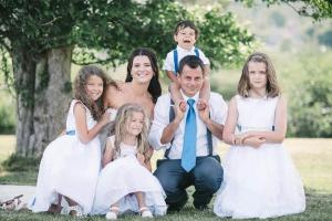 The owner Richie Nauss with his family