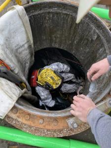 Bulldog Diving crew with MK3 for confined space entry
