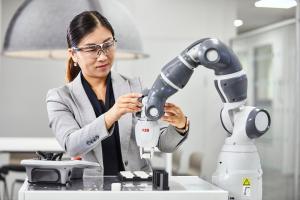 Collaborative Robot (Cobot)