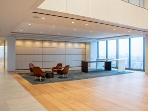 Skyfold Zenith Premium 60 | Crowell & Moring LLP - ModernfoldStyles