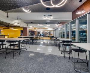 Terrazzo in price center