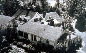 a black and white aerial photo of the Hazelden Old Lodge building in Center City