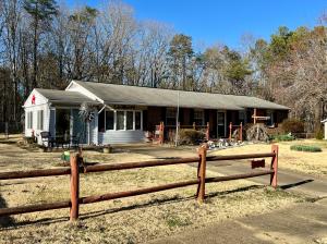 3 BR/2 BA Home on .29 +/- Acre Lot in Spotsylvania County, VA.