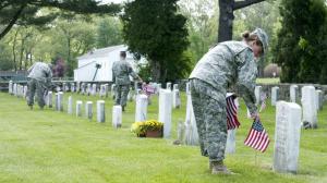 Support the USO on Memorial Day with Charles Laverty