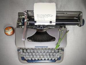 Antique 1951 Underwood Typewriter
