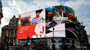 SteamHammerVR Video at Piccadilly Circus