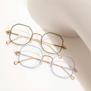 The Benedict from Anne & Valentin features a chic pairing of brushed rose gold and matte-painted rims—just one of the many frames available at Oculus Eyecare.