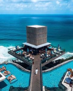 SAVAYA - Number 1 Club Asia - Bali