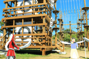 ▲Let's find the character wearing armor costumes!