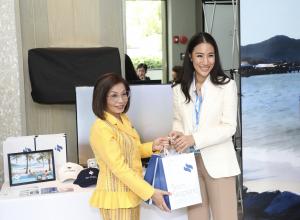 Ms. Manaporn Charoensri, Deputy Minister of Transport, and Ms. Worakanya Siripidej, CEO of Siam Seaplane