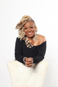 Janell Edwards Collaborates with SuccessBooks® and Lisa Nichols to Co-Author Inspirational Book, “Against All Odds”