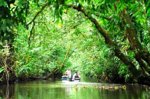 costa rica travel packages