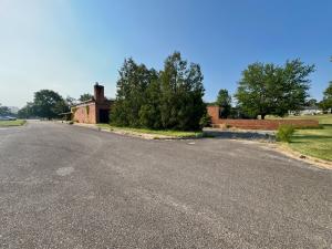 11.74± acres and a 26,000± sq. ft. former school building with business zoning in Hagerstown, MD