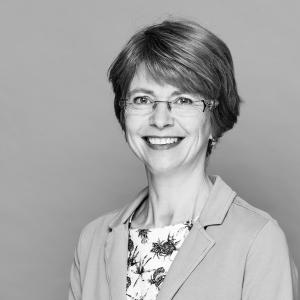 Dr. Veronique Steukers