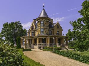 Stunning Victorian estate built in 1898 with unique aesthetic details