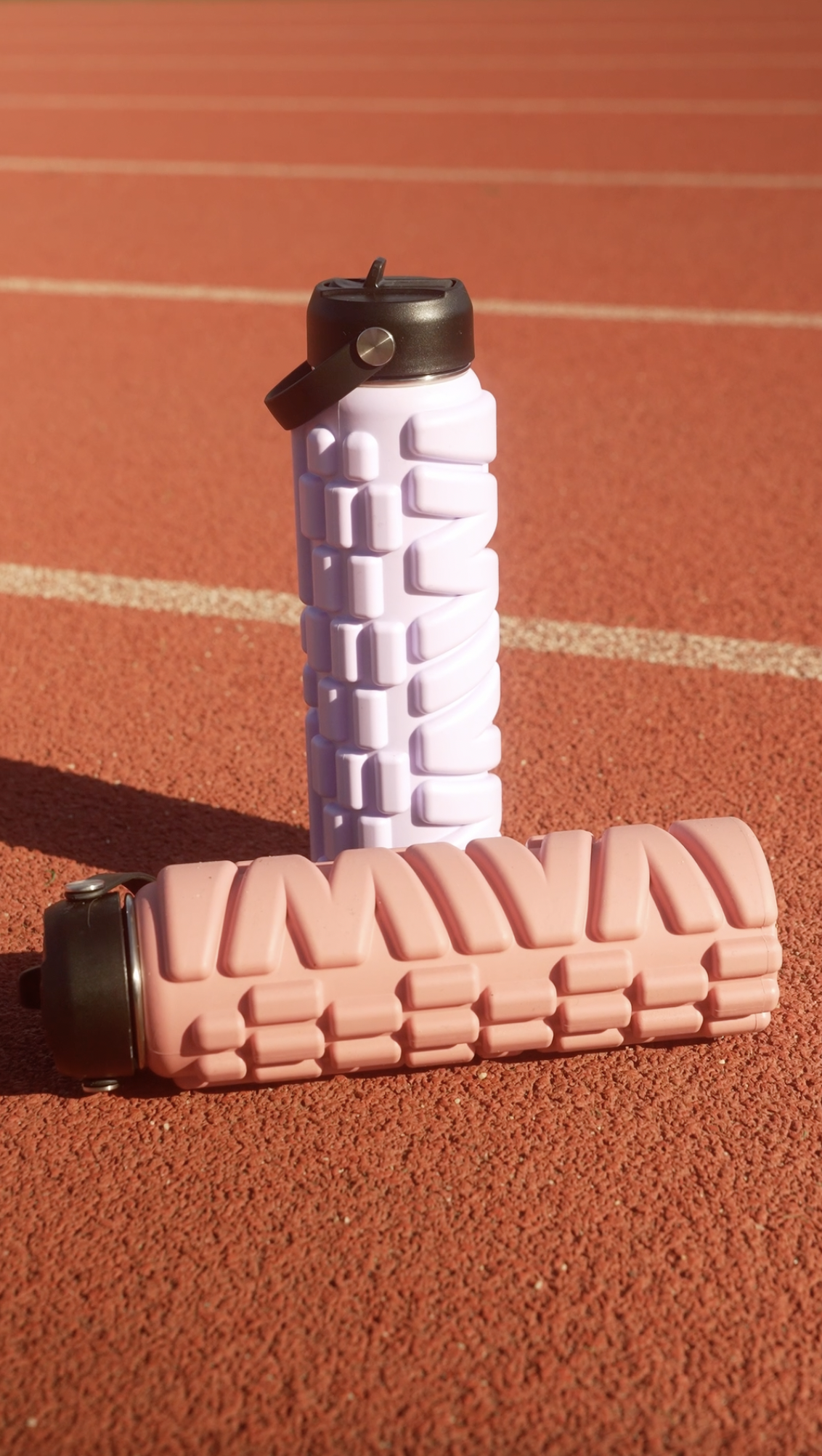 MIVA Recovery, two-in-one solution to hydrating and foam rolling on the running track.