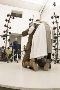 Sculptor Sabin Howard oversees photogrammetry of Nurse