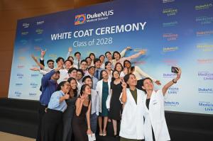 Students from Duke-NUS’ Class of 2028 at the white coat ceremony.