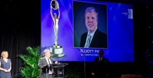 Elliott Pike receiving the Remodeler of the Year Award at The Nationals in Las Vegas, February 2024