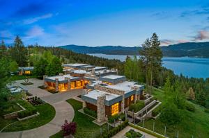 Pynewoods Estate at The Golf and Lake Club at Black Rock | 5468 West Carnelian Drive, Coeur d'Alene, Idaho