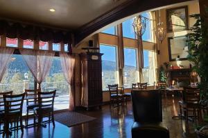 Luxury B&B - bed and breakfast near Denver