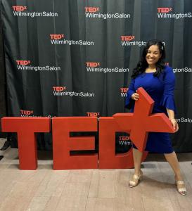 Dra. Elayna Fernández - Ponente de 5 charlas TEDx en inglés