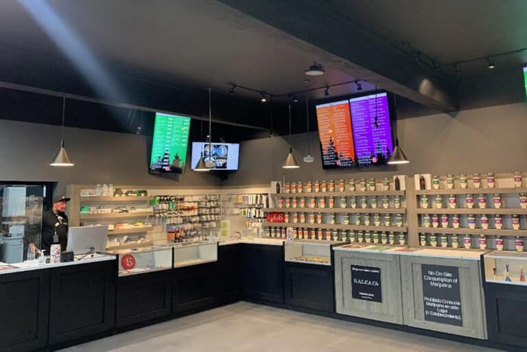 kaleafa-tigard-cannabis-dispensary-interior