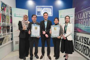 DC Healthcare Recognised In Malaysia Book of Records As The First Aesthetic Clinic Chain Listed On Bursa Malaysia