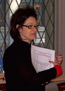 Jan Lisa Huttner gives Women's History Month talk on Women Filmmakers to member of IWPA in in Chicago (2009)