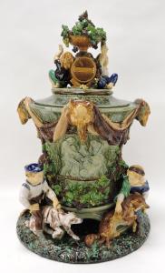 The expected top lot of the auction is a rare and monumental Minton majolica Victorian wine cooler designed by Pierre Emile Jeannest (1813-1857), shape no. 631 (est. $30,000-$40,000).