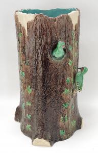 Rare Wedgwood majolica umbrella stand in the form of a tree trunk with two woodpeckers, 20 ½ inches tall (est. $2,000-$3,000).