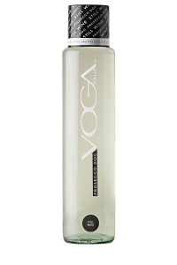 The VOGA Italia Prosecco Still bottle is clear glass and cylindrical, with a resealable closure.