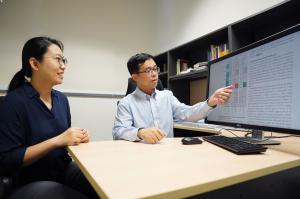 Senior Research Fellow Ning Yilin and Associate Professor Liu Nan discuss the gaps in the existing ethical discourse on GenAI applications in healthcare that informed their new checklist.