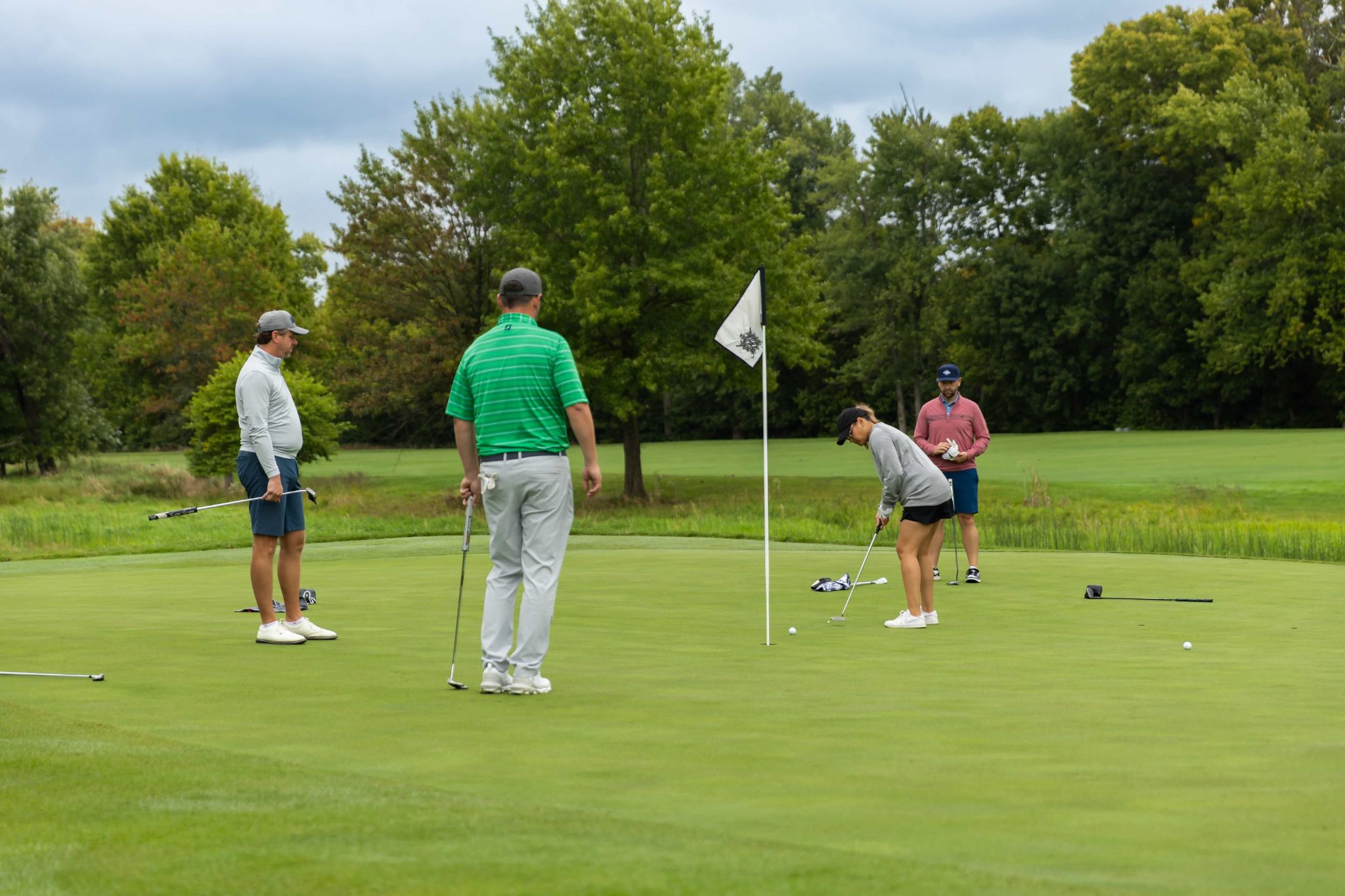 More than 300 data center professionals teed off to raise money for the community.