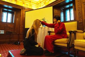 Participant receiving blessing from Yogmata Keiko Aikawa (Photo credit: Science of Enlightenment)